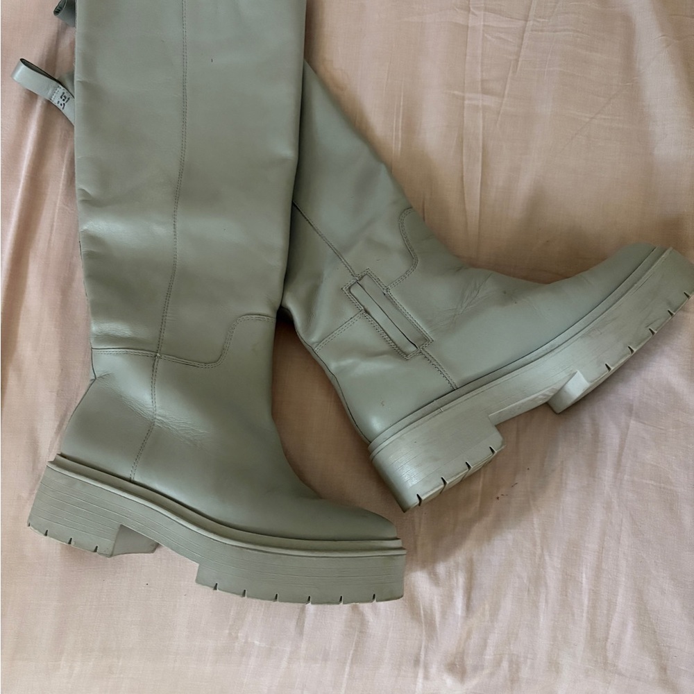 EUC Sam Edelman waterproof leather boots size 8